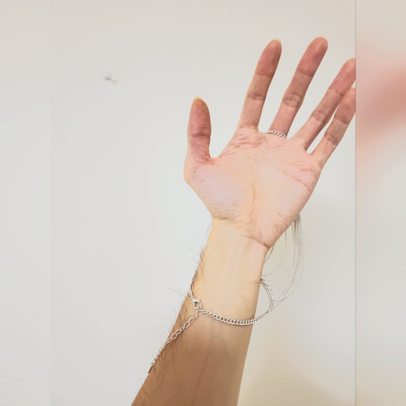 Silver Hand Chain Jewelry - Picture 4 of 5